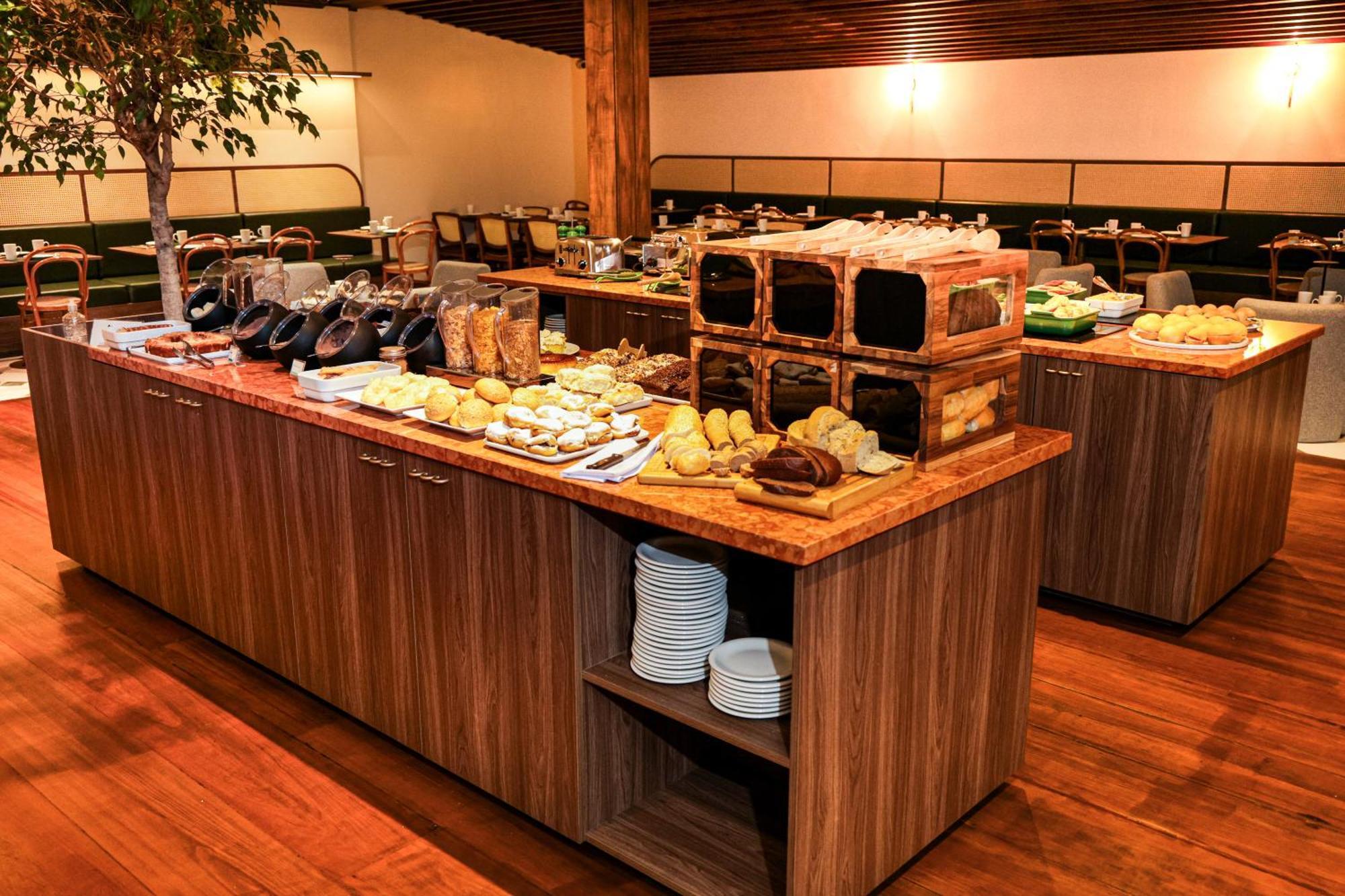 Serrazul Hotel Distributed By Intercity グラマド エクステリア 写真