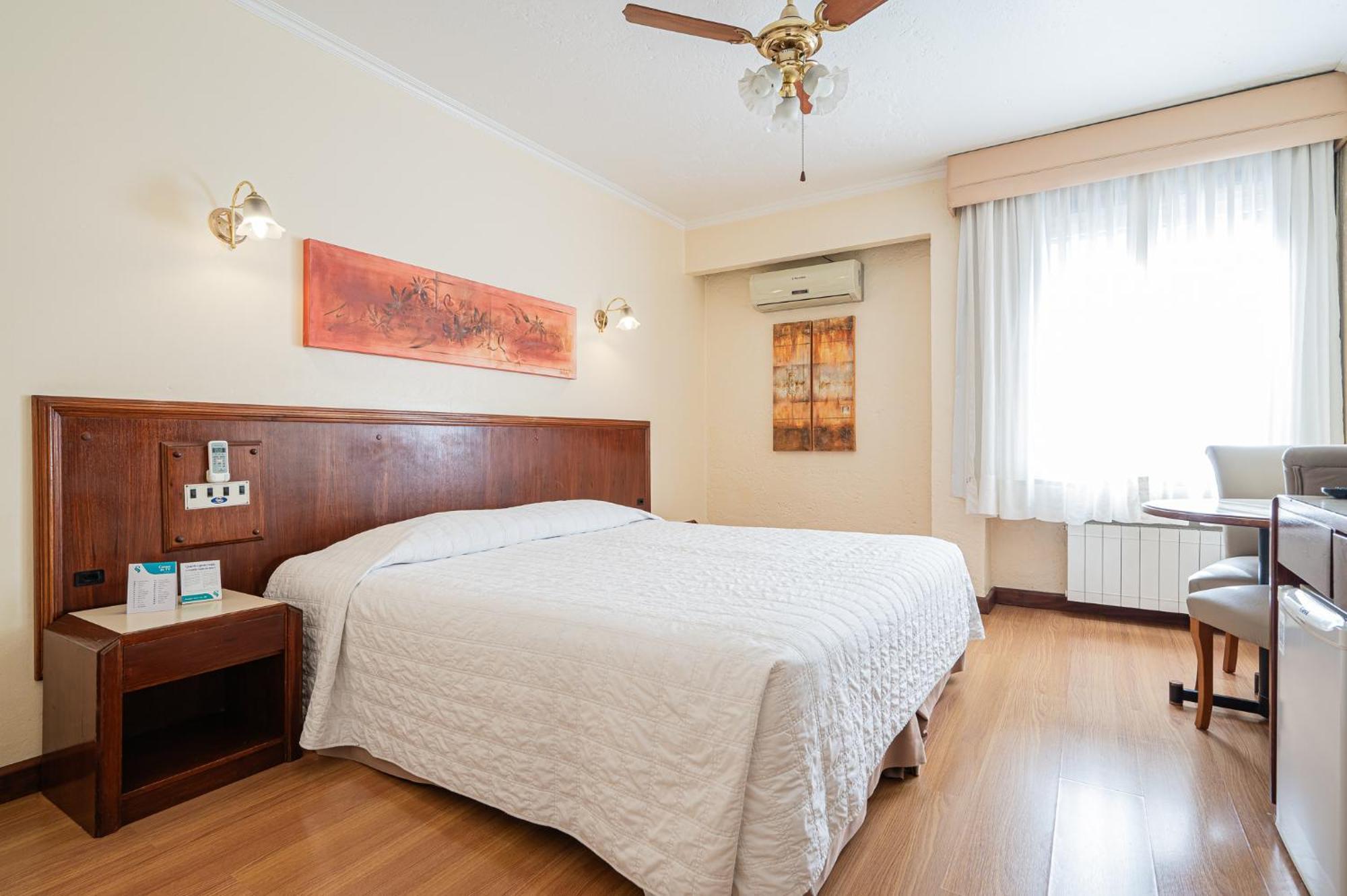 Serrazul Hotel Distributed By Intercity グラマド エクステリア 写真