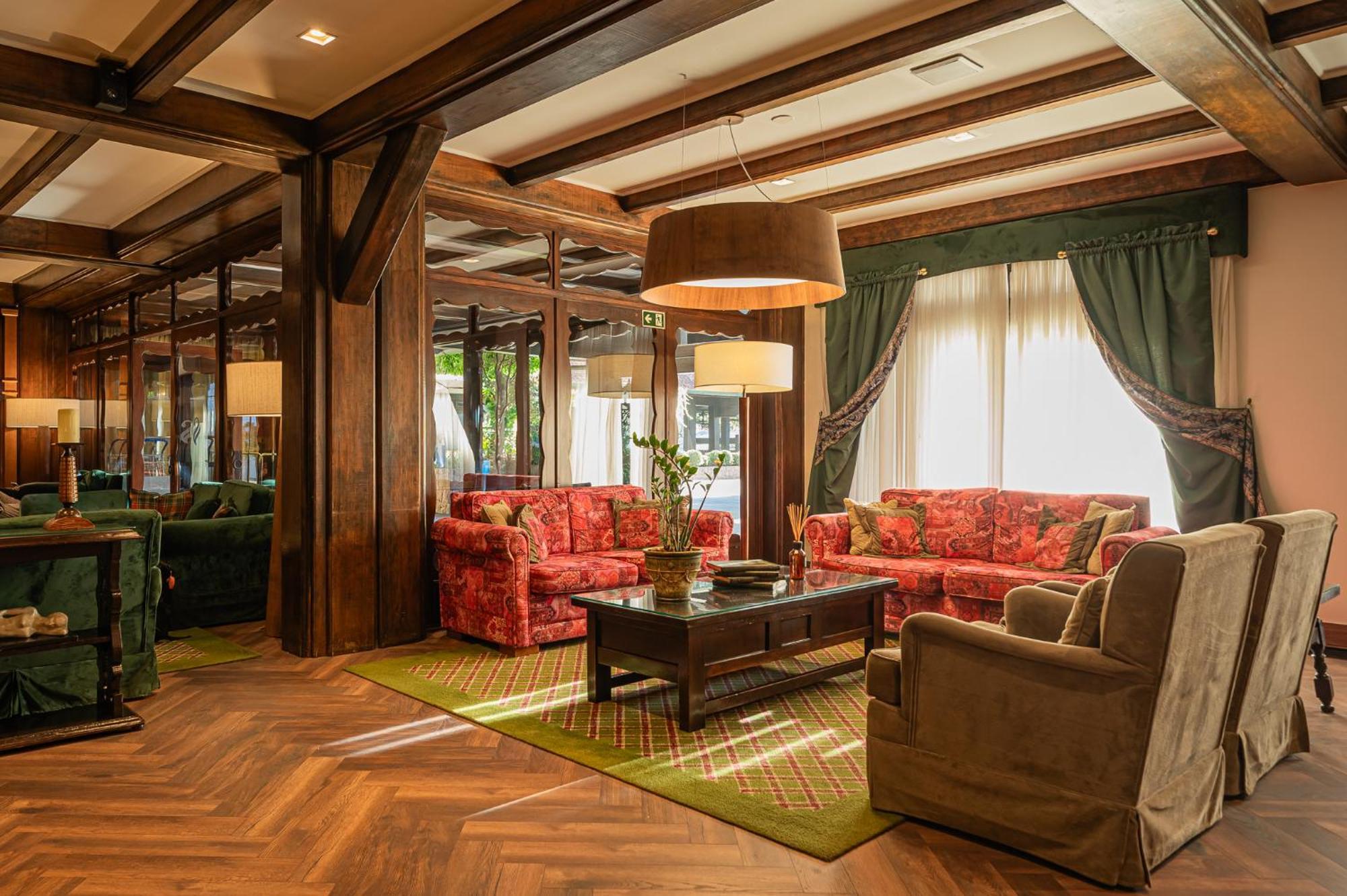 Serrazul Hotel Distributed By Intercity グラマド エクステリア 写真