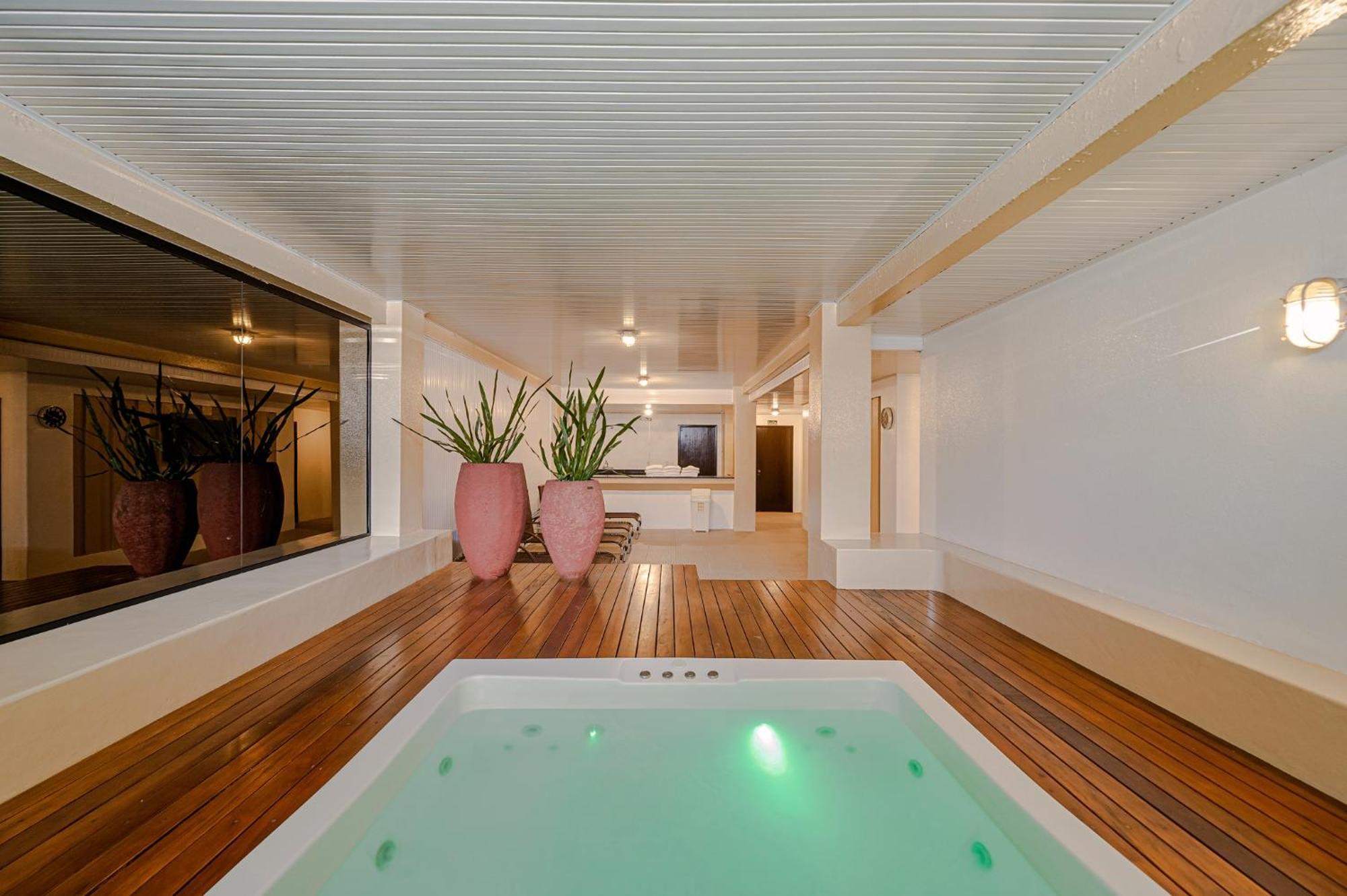 Serrazul Hotel Distributed By Intercity グラマド エクステリア 写真