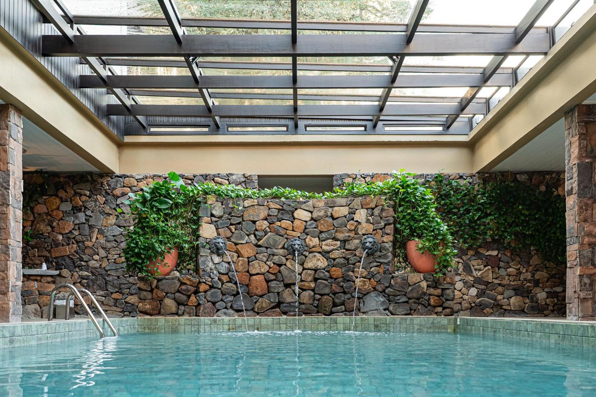 Serrazul Hotel Distributed By Intercity グラマド エクステリア 写真